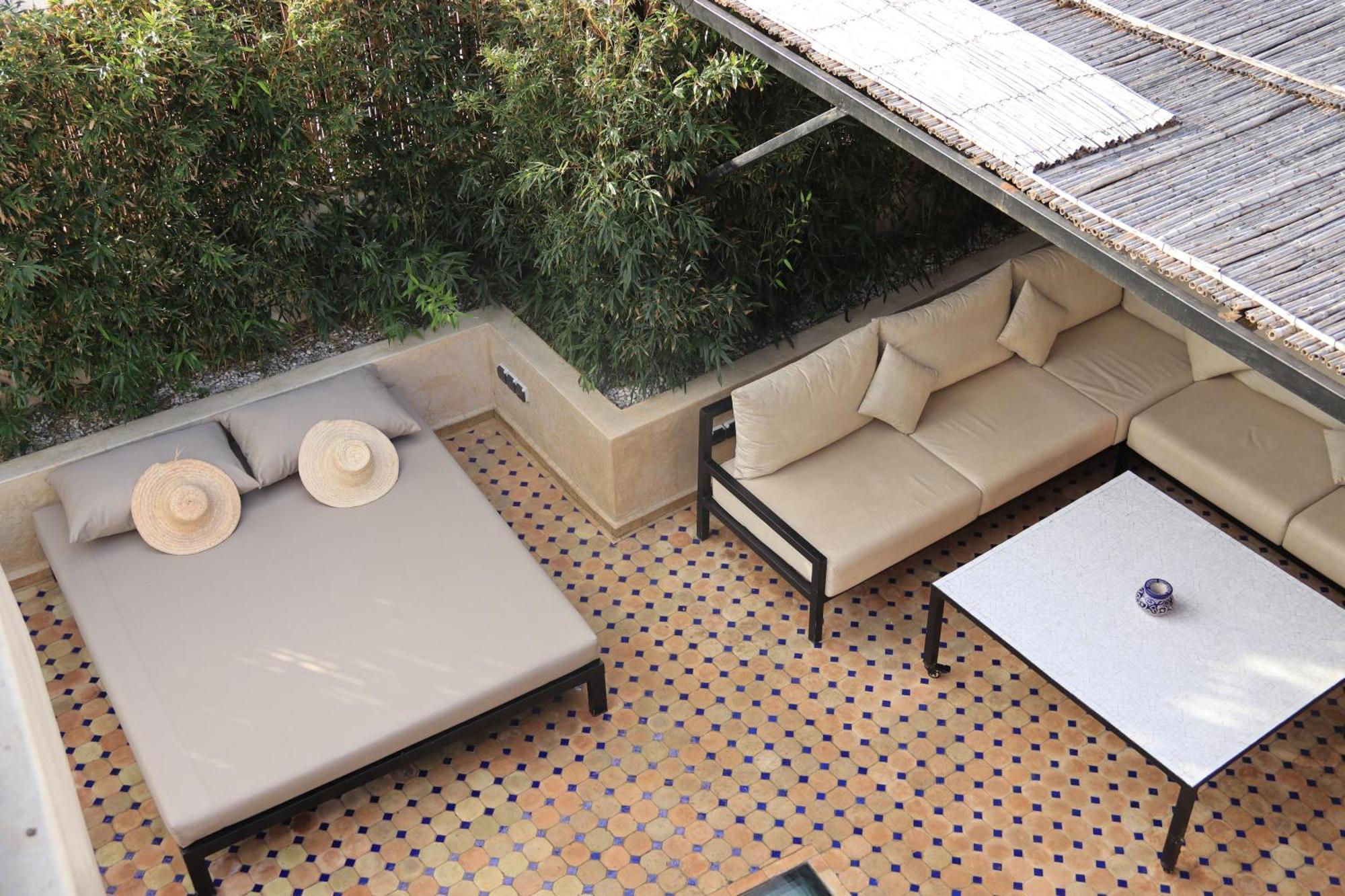 Riad Zhor Tanger - Medina Luaran gambar