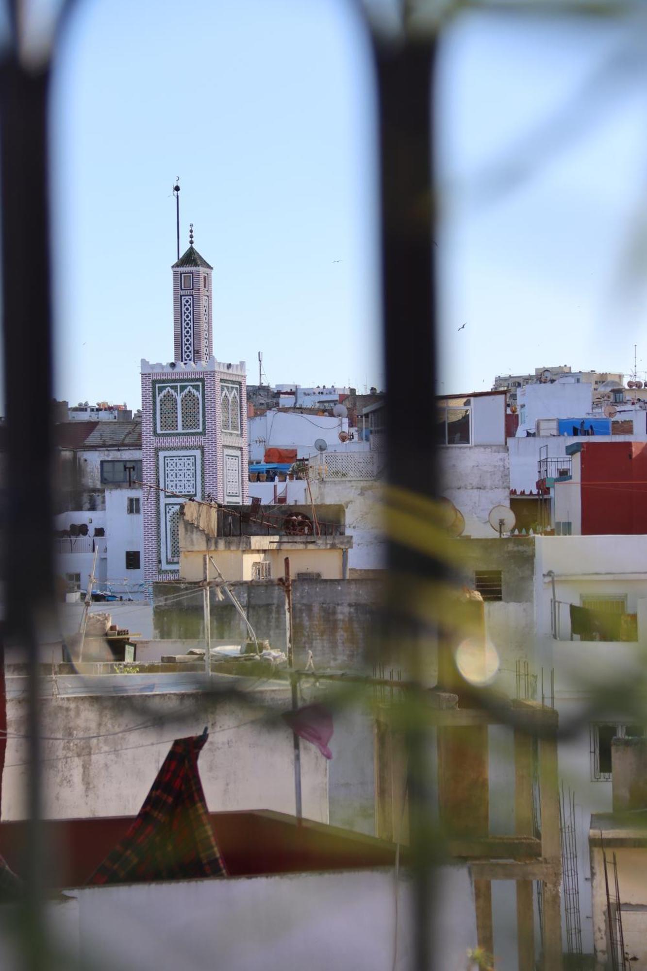 Riad Zhor Tanger - Medina Luaran gambar