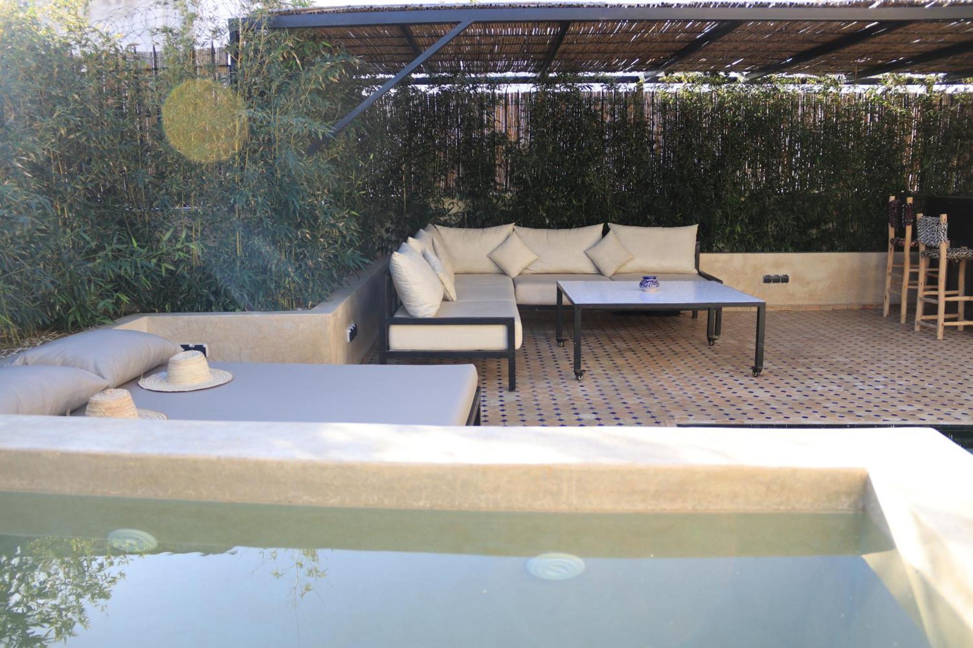 Riad Zhor Tanger - Medina Luaran gambar