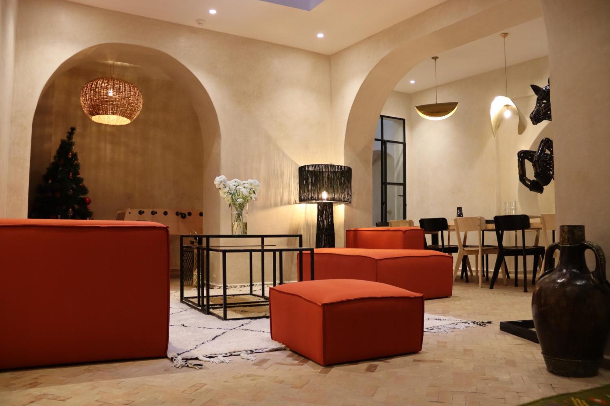 Riad Zhor Tanger - Medina Luaran gambar